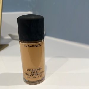 Mac stufio fix fluid NC30